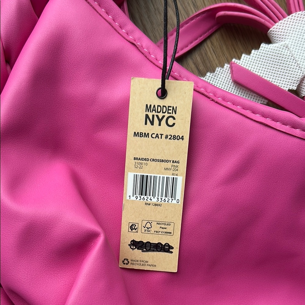 Steve Madden Pink Shoulder Bag with Braided Handle and Crescent Shape - Picture 2 of 7